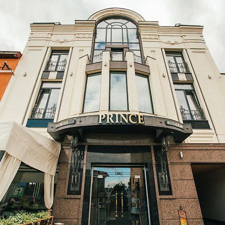 Prince Chust Exterior foto